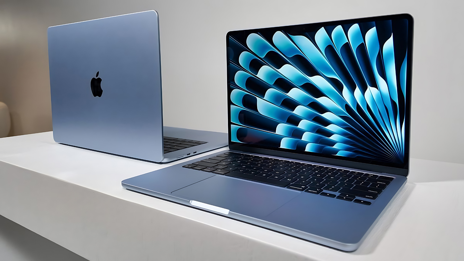 MacBook Air 13 (M4) Tanıtıldı: Daha Güçlü, Daha Hafif 1 macbook air 13 m4 tanitildi daha guclu daha hafif ClEreTNB