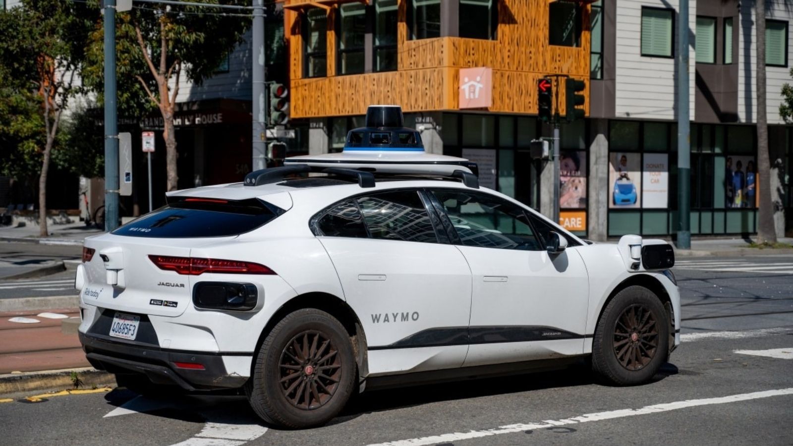 Otonom Ulaşımda Yeni Dönem: Waymo Filosuna Binlerce Araç Ekliyor 1 otonom ulasimda yeni donem waymo filosuna binlerce arac ekliyor cPXcAebj