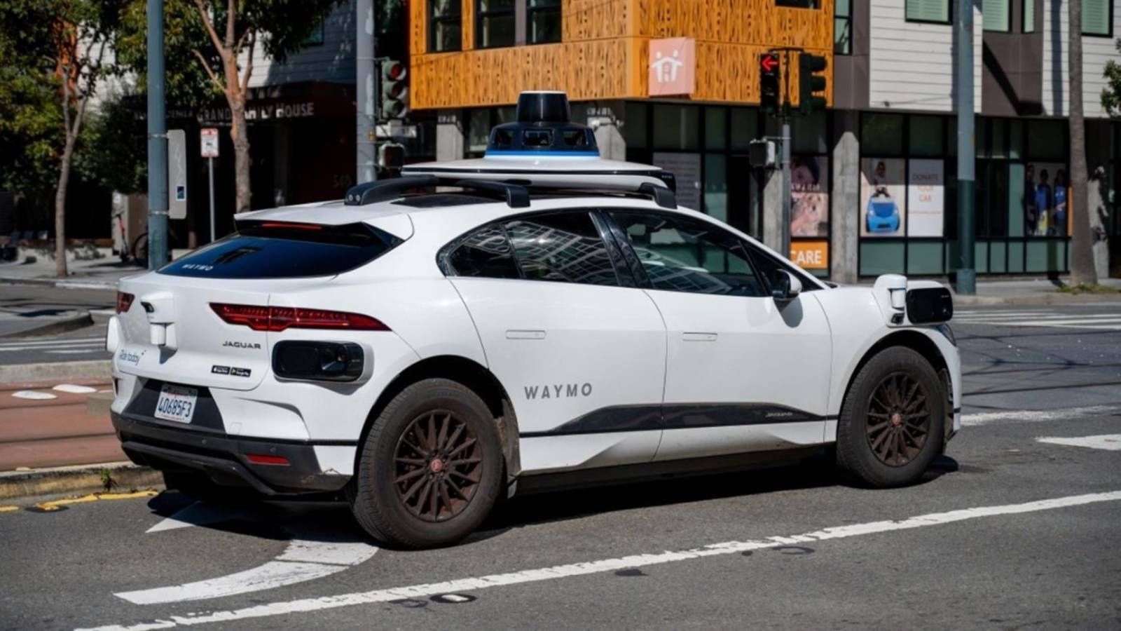 Waymo, Küçük Kazalar Sonucu Araçları Bir Bir Çağırıyor 2 waymo kucuk kazalar sonucu araclari bir bir cagiriyor 0 5n2ndv6q