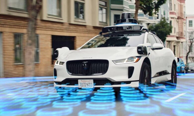 waymo kucuk kazalar sonucu araclari bir bir cagiriyor F9VDV6eg