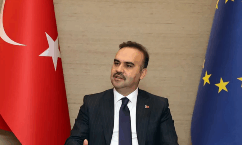 sektorel turkcenin yapay zeka ile bulusmasi turkce buyuk dil modeli gelistirme projesi 9JiPyuNr