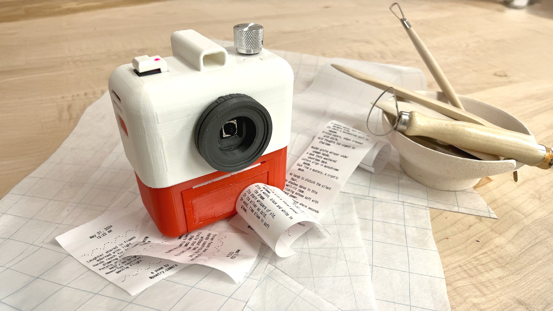 Yapay Zekâ Şimdi de Edebiyata El Attı: Poetry Camera 1 yapay zek simdi de edebiyata el atti poetry camera tpu6rc3i