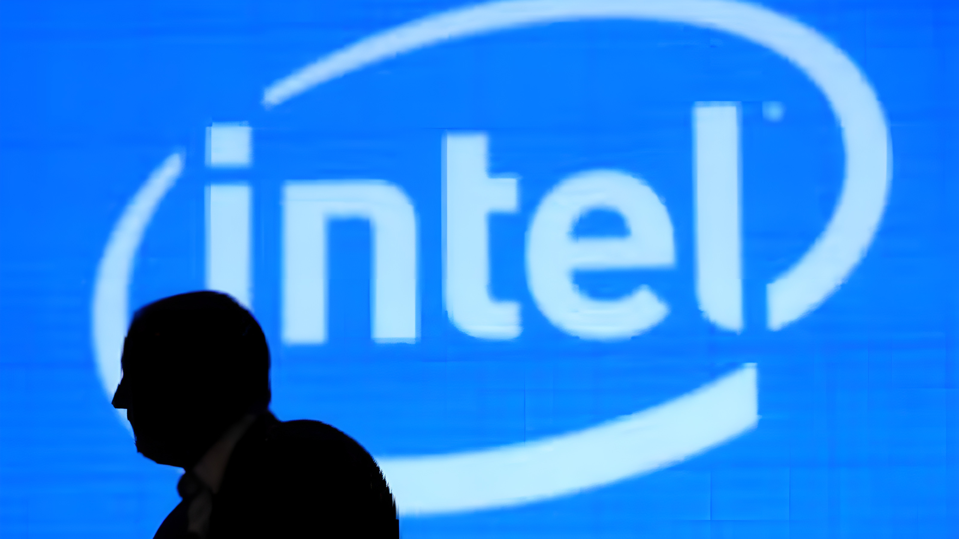 Intel’in İş Gücü Azalıyor: 24 Bin Kişiyi İşten Çıkaracak 2 intelin is gucu azaliyor 24 bin kisiyi isten cikaracak 0 APqHKkes