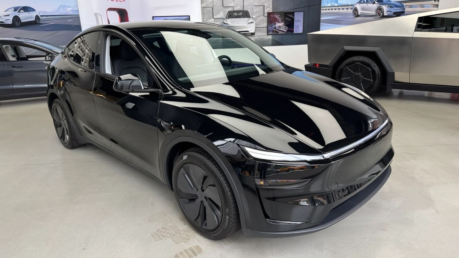 Tesla, FSD v14 ile Sürüşü Canlandırıyor 3 tesla fsd v14 ile surusu canlandiriyor 1