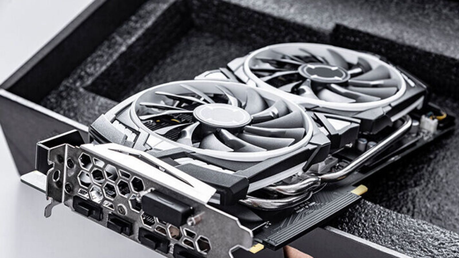 Ekran Kartı Özelliklerine Nasıl Bakılır? 1 ekran karti ozelliklerine nasil bakilir ypGNDjR5